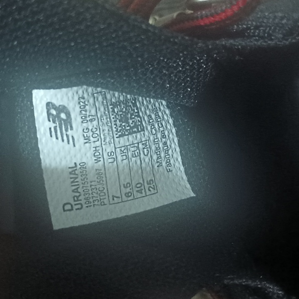 New Balance Boots View 5